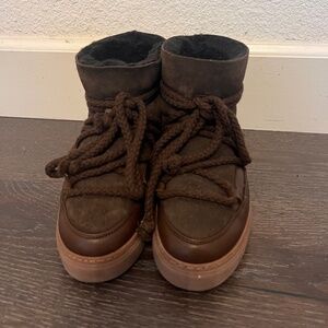 Brown Inuikii boots